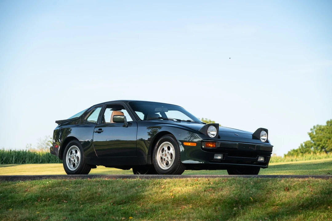 1987 Porsche 944 - Image 27 of 31