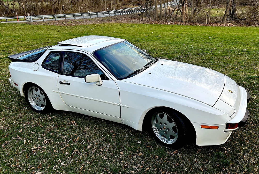 1987 Porsche 944 - Image 7 of 31
