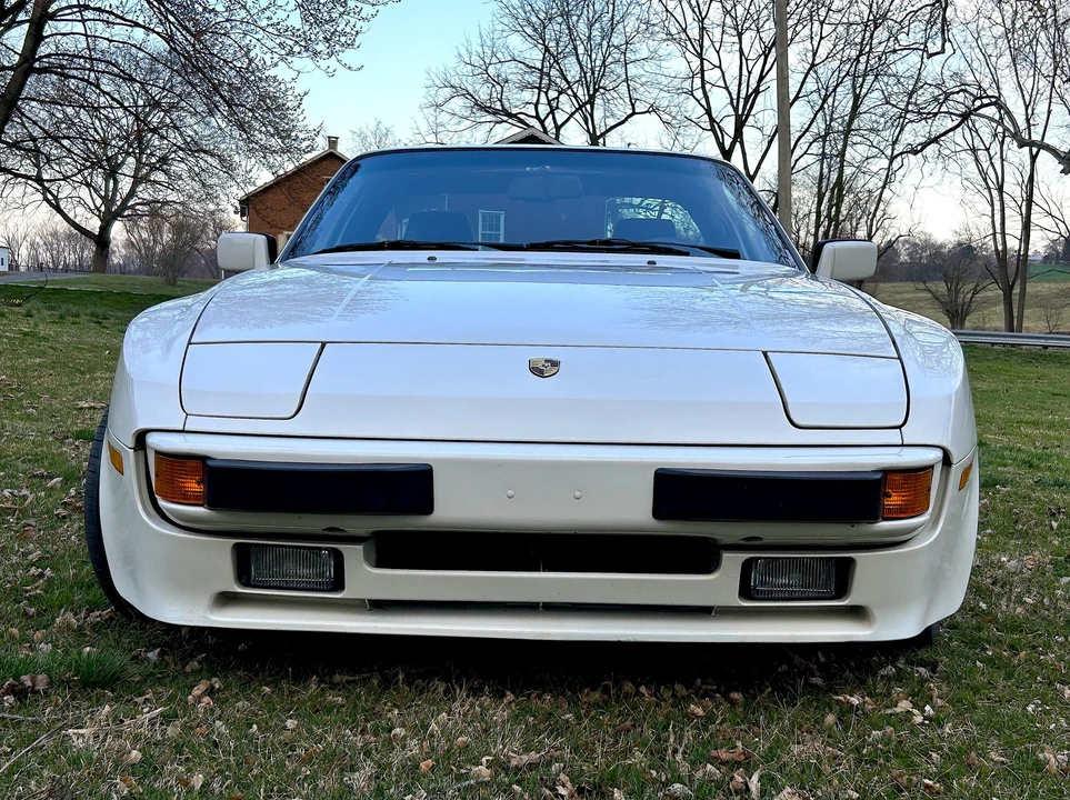 1987 Porsche 944 - Image 4 of 31