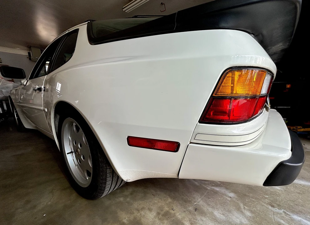 1987 Porsche 944 - Image 26 of 31