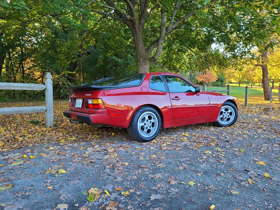 1987 Porsche 944 - Image 6 of 31