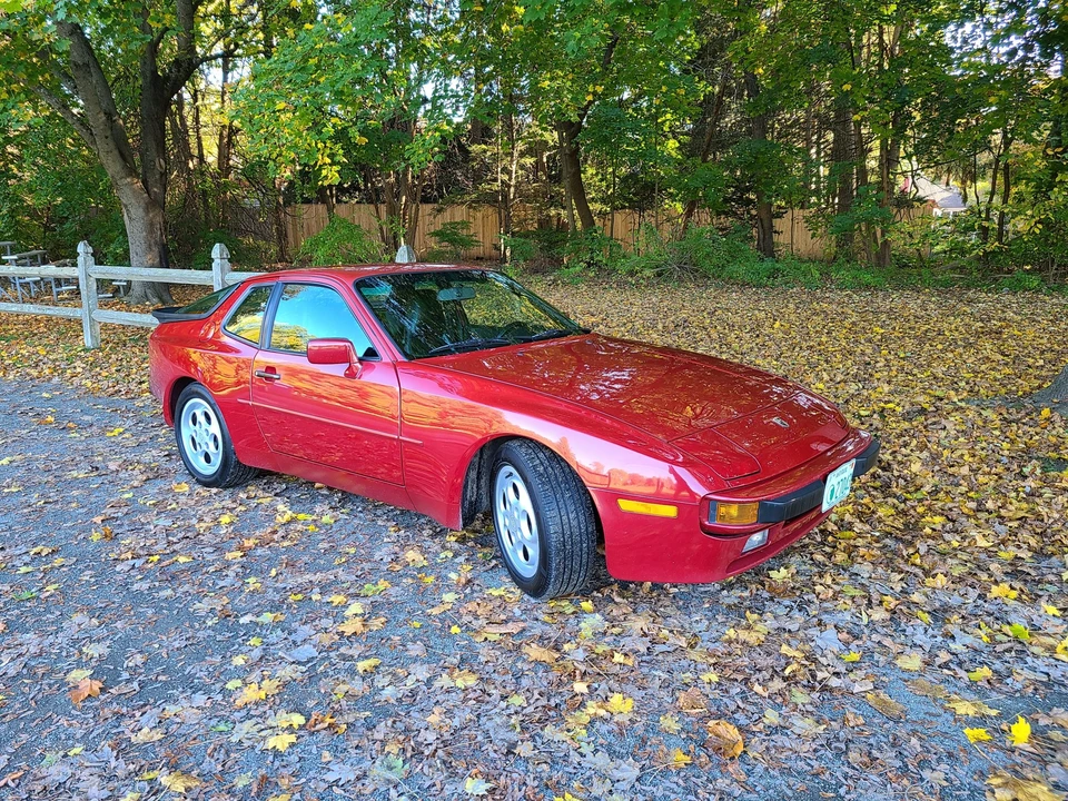 1987 Porsche 944 - Image 8 of 31