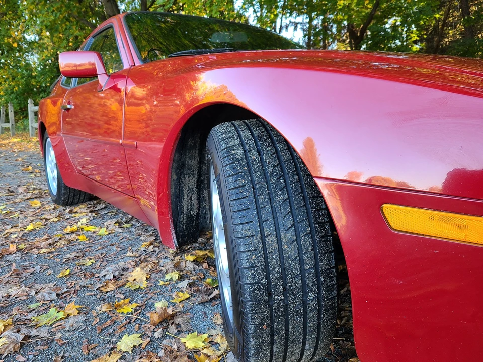 1987 Porsche 944 - Image 28 of 31