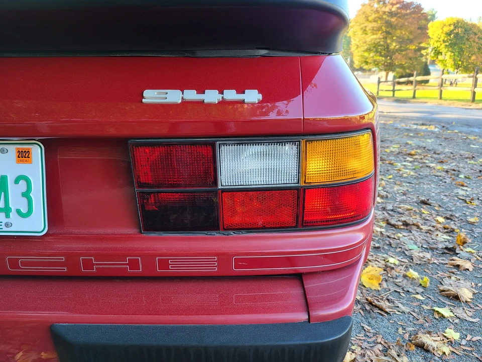 1987 Porsche 944 - Image 21 of 31