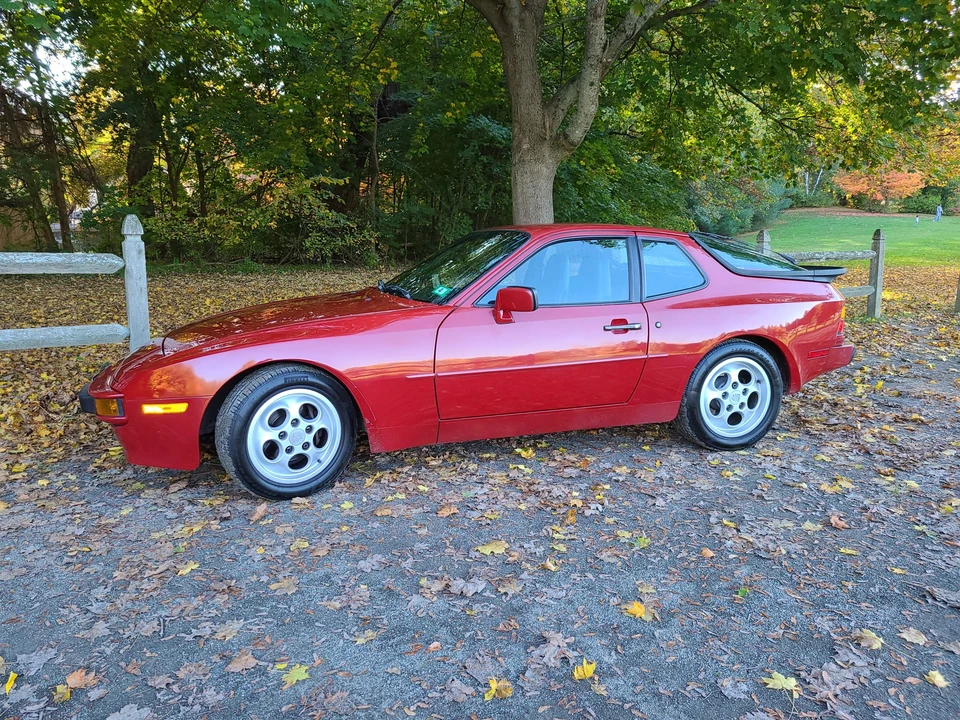 1987 Porsche 944 - Image 4 of 31