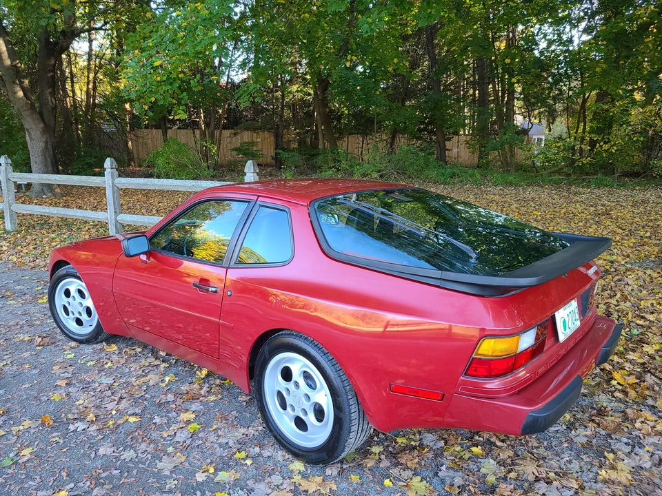 1987 Porsche 944 - Image 5 of 31