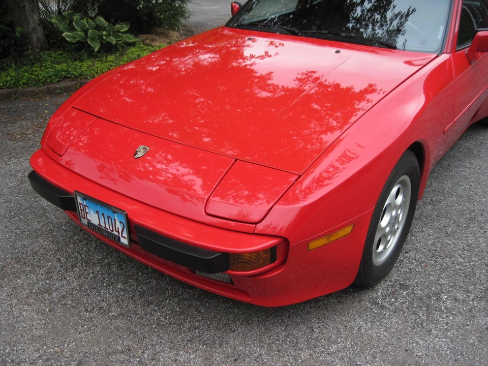 1987 Porsche 944 - Image 29 of 31