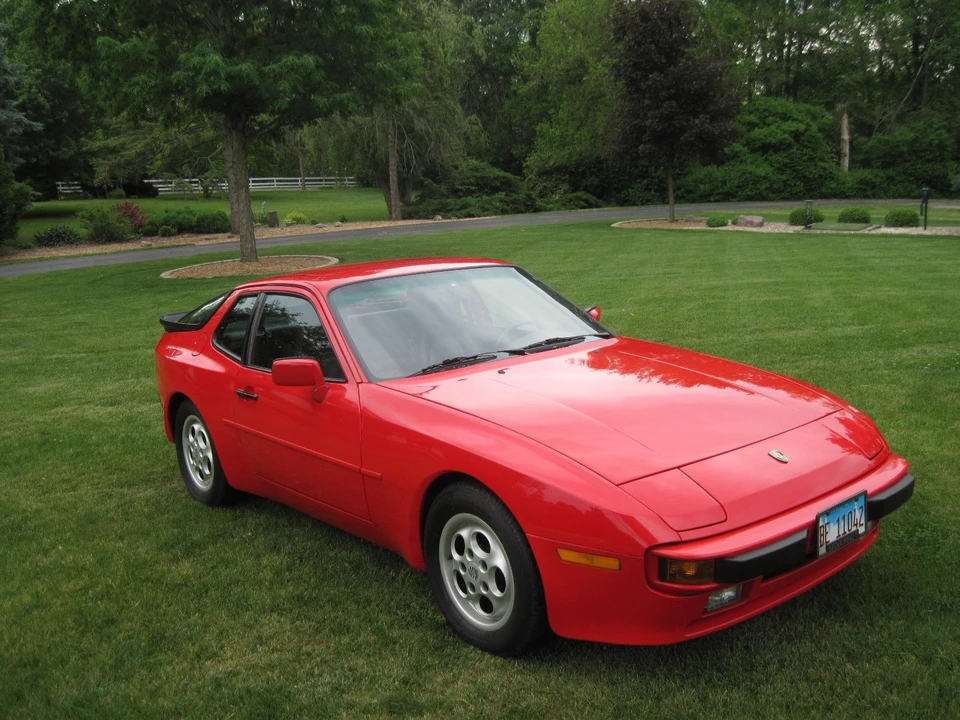 1987 Porsche 944 - Image 9 of 31