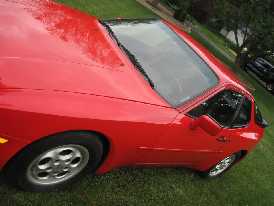 1987 Porsche 944 - Image 28 of 31
