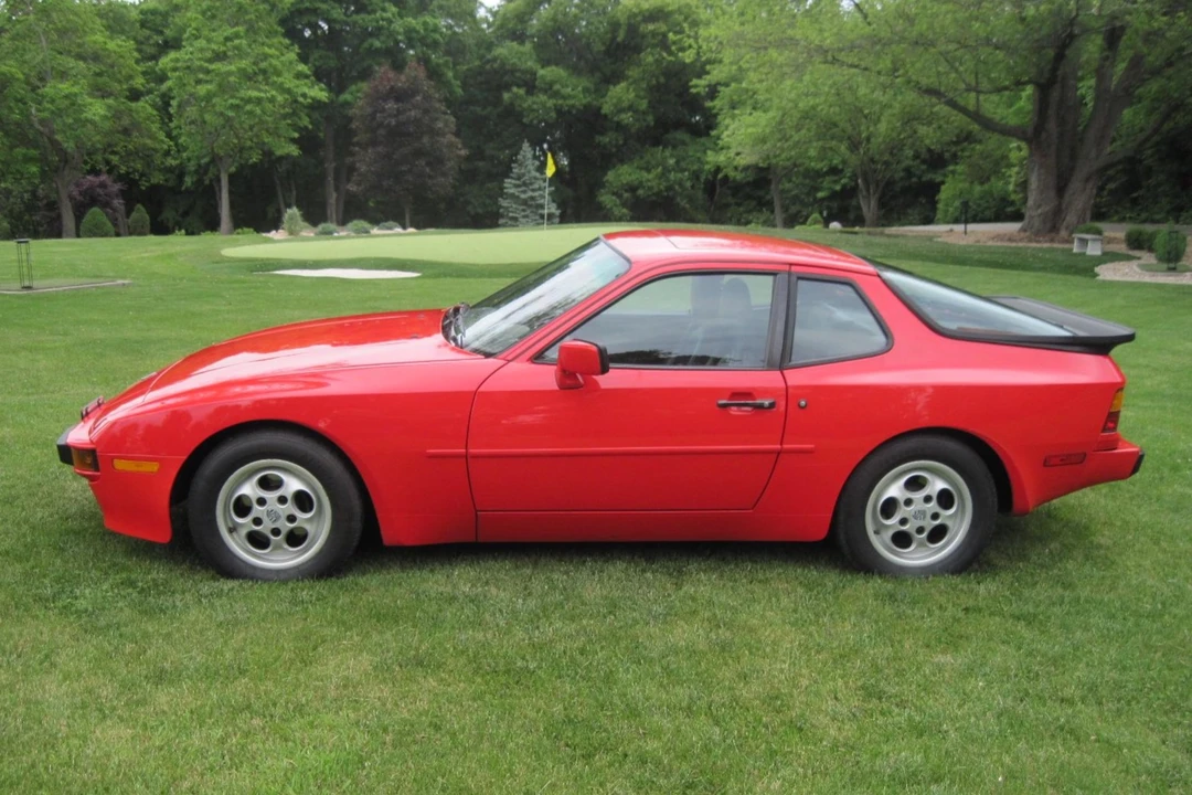 1987 Porsche 944 - Image 23 of 31