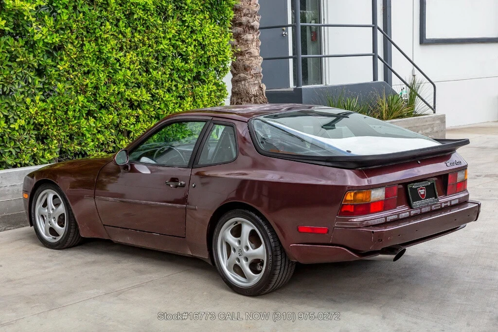 1987 Porsche 944 - Image 7 of 12