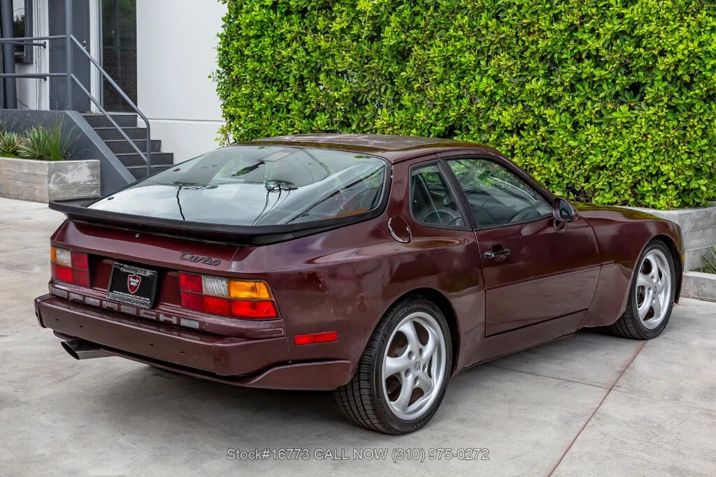 1987 Porsche 944 - Image 5 of 12