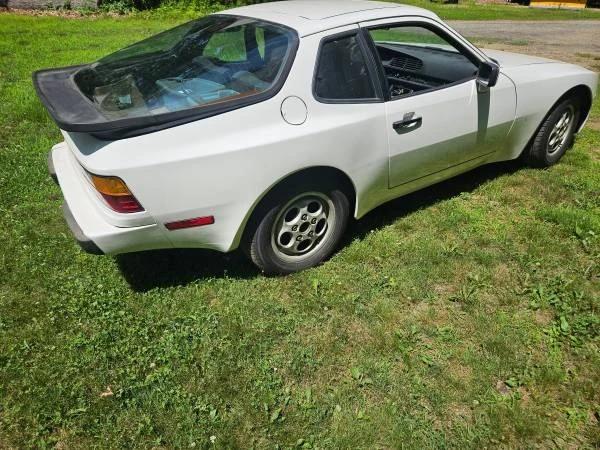 1987 Porsche 944 - Image 3 of 21