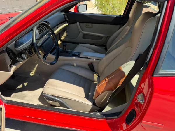 1987 Porsche 944 - Image 13 of 21
