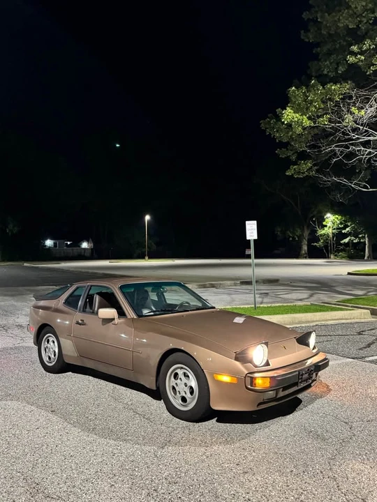 1987 Porsche 944 - Image 6 of 9