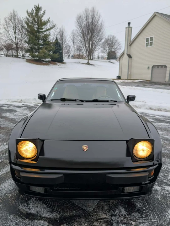 1987 Porsche 944 - Image 2 of 20