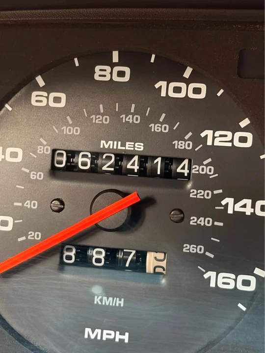 1987 Porsche 944 - Image 14 of 14