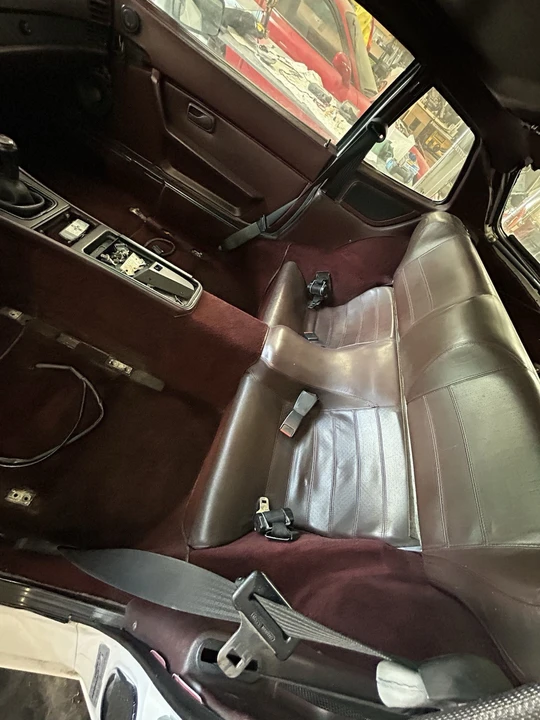 1987 Porsche 944 - Image 12 of 24