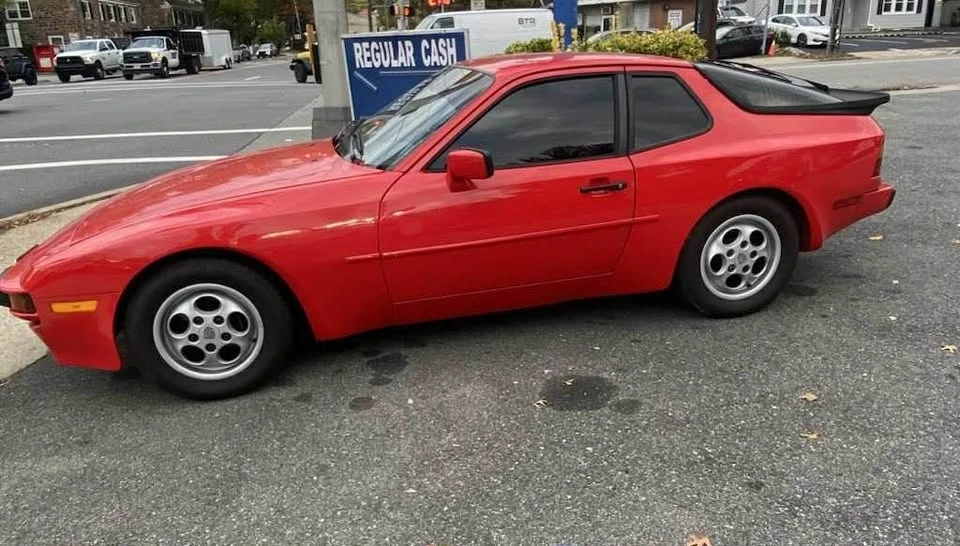 1987 Porsche 944 - Image 7 of 9