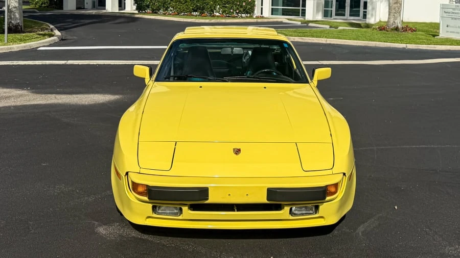 1987 Porsche 944 - Image 4 of 15