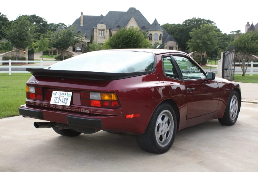 1987 Porsche 944 - Image 3 of 4