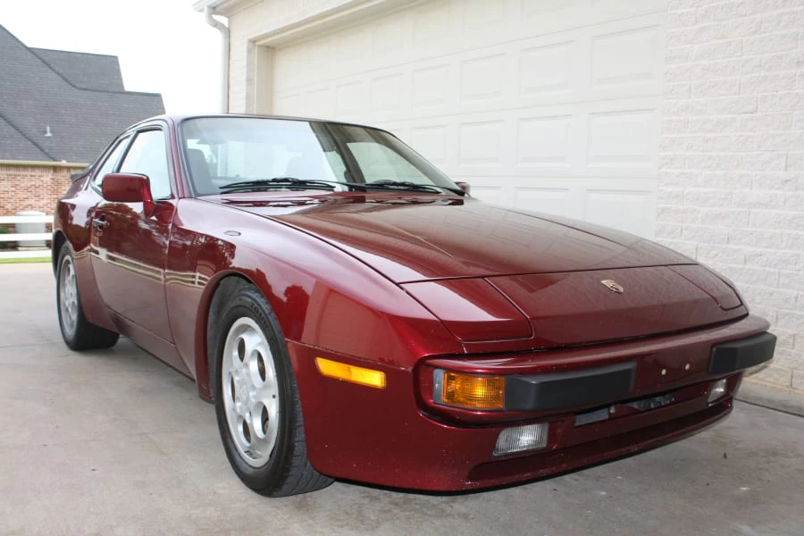 1987 Porsche 944 - Image 4 of 4