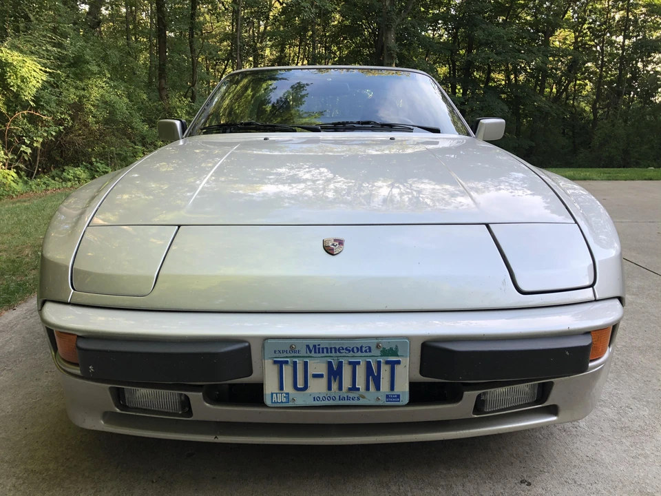 1987 Porsche 944 - Image 8 of 31