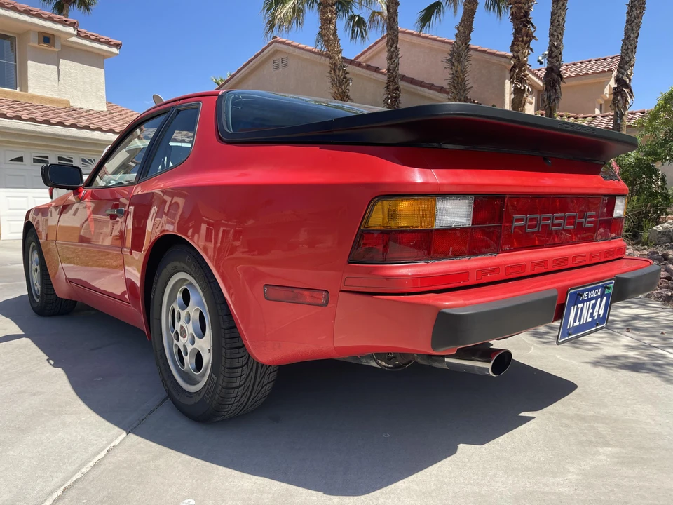 1987 Porsche 944 - Image 15 of 31