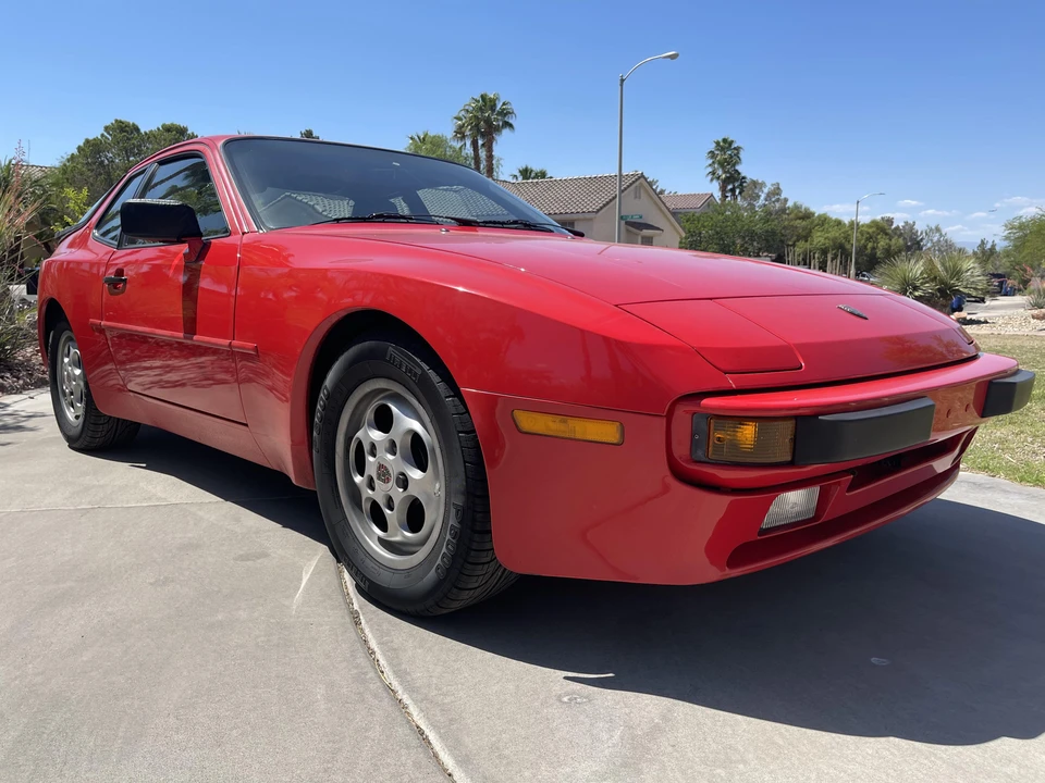 1987 Porsche 944 - Image 24 of 31