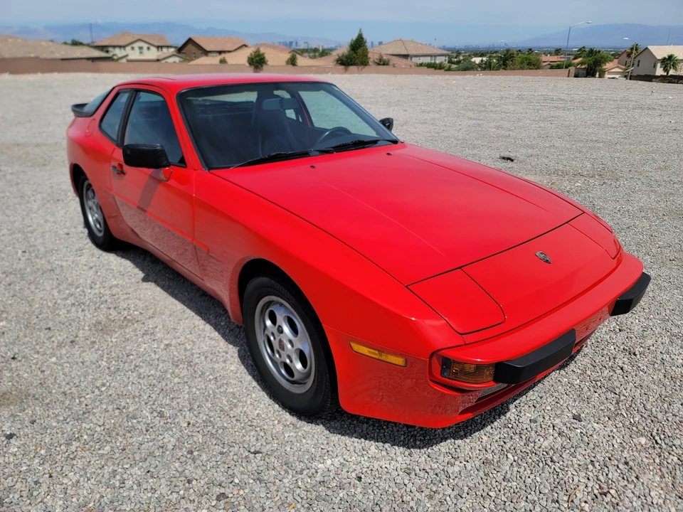 1987 Porsche 944 - Image 25 of 31