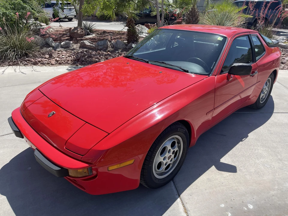 1987 Porsche 944 - Image 11 of 31