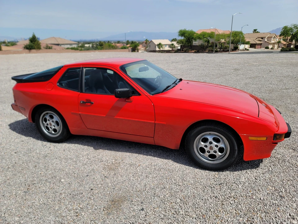 1987 Porsche 944 - Image 21 of 31