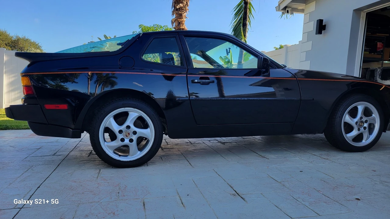 1987 Porsche 944 - Image 5 of 12