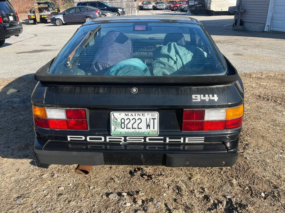 1987 Porsche 944 - Image 4 of 8