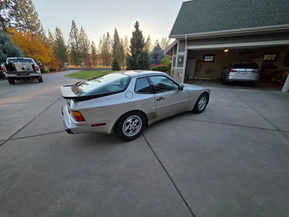 1987 Porsche 944 S - Image 3 of 9