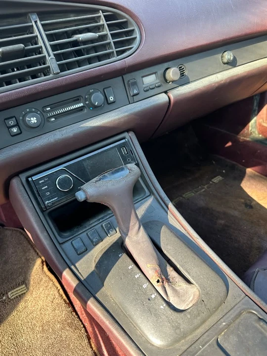1987 Porsche 944 S - Image 7 of 12