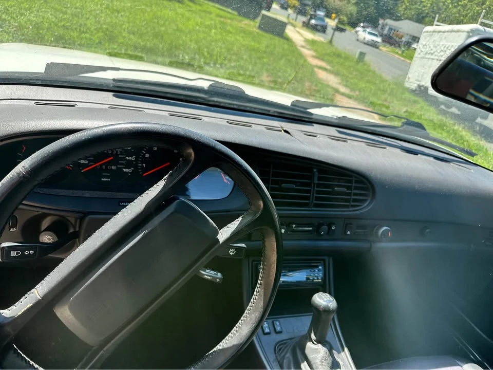 1987 Porsche 944 S - Image 12 of 14