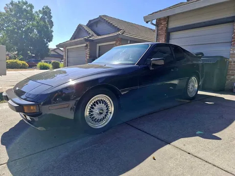 1987 Porsche 944 Base S