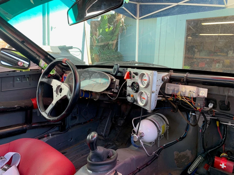 1987 Porsche 944 - Image 2 of 8
