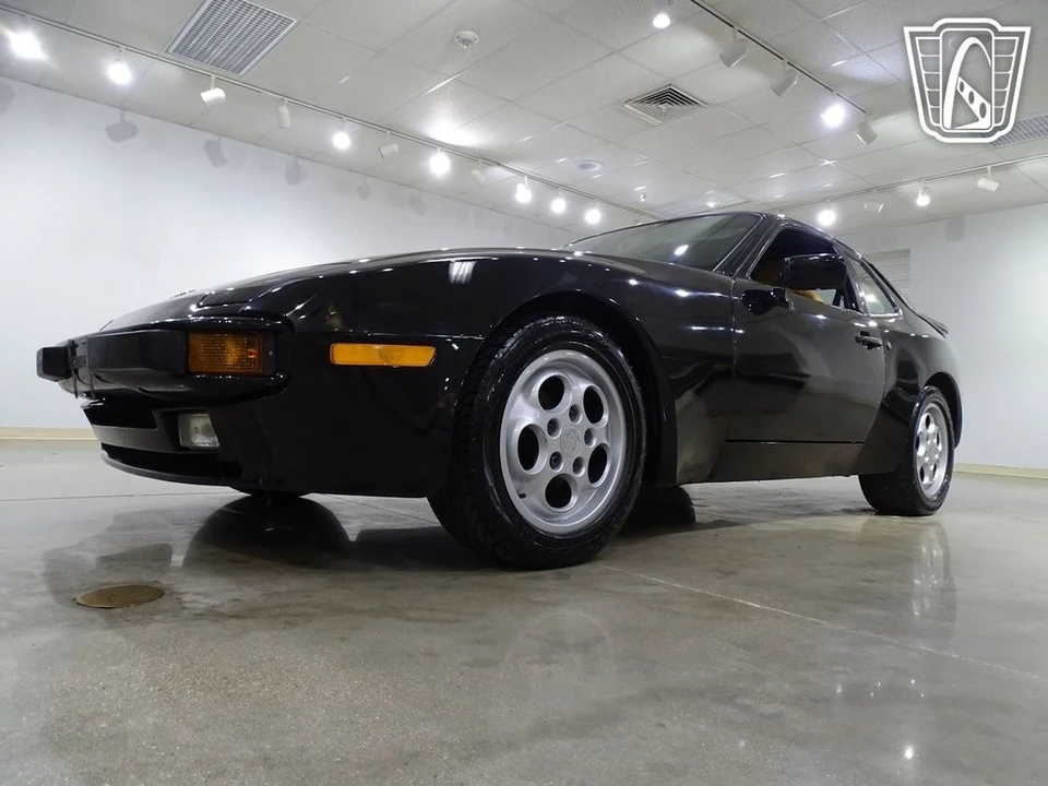 1987 Porsche 944 S - Image 6 of 12