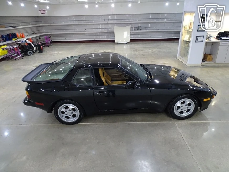 1987 Porsche 944 S - Image 20 of 21