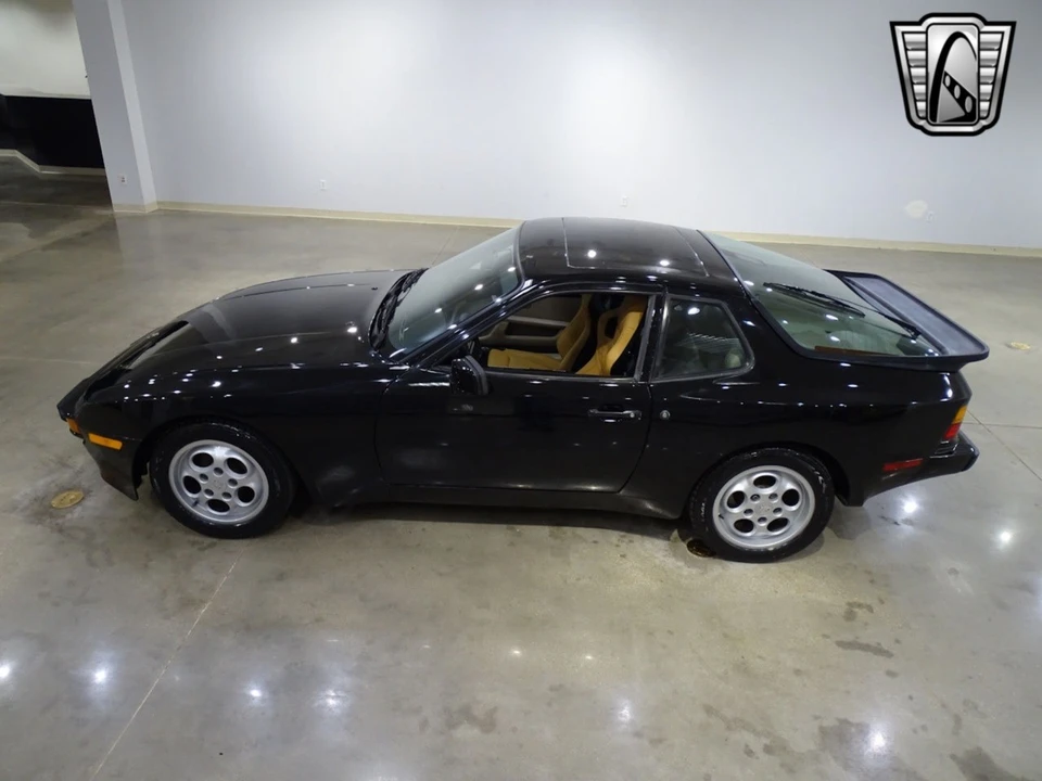 1987 Porsche 944 S - Image 4 of 12