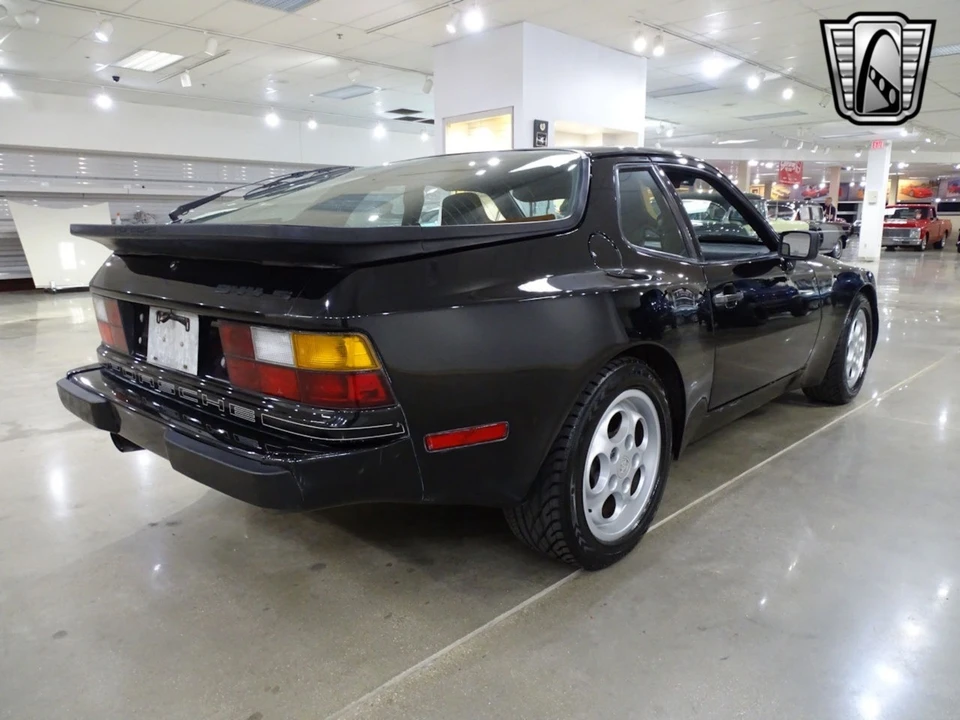 1987 Porsche 944 S - Image 8 of 12
