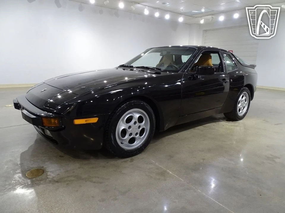 1987 Porsche 944 S - Image 3 of 12