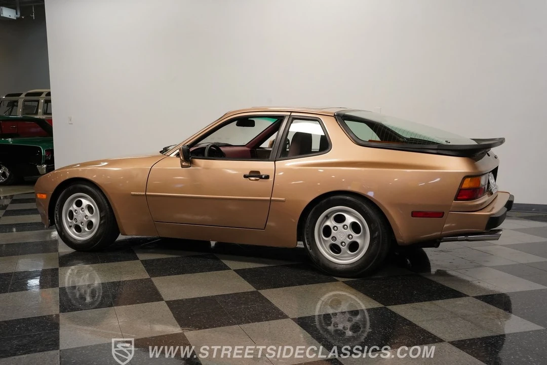 1987 Porsche 944 S - Image 8 of 12