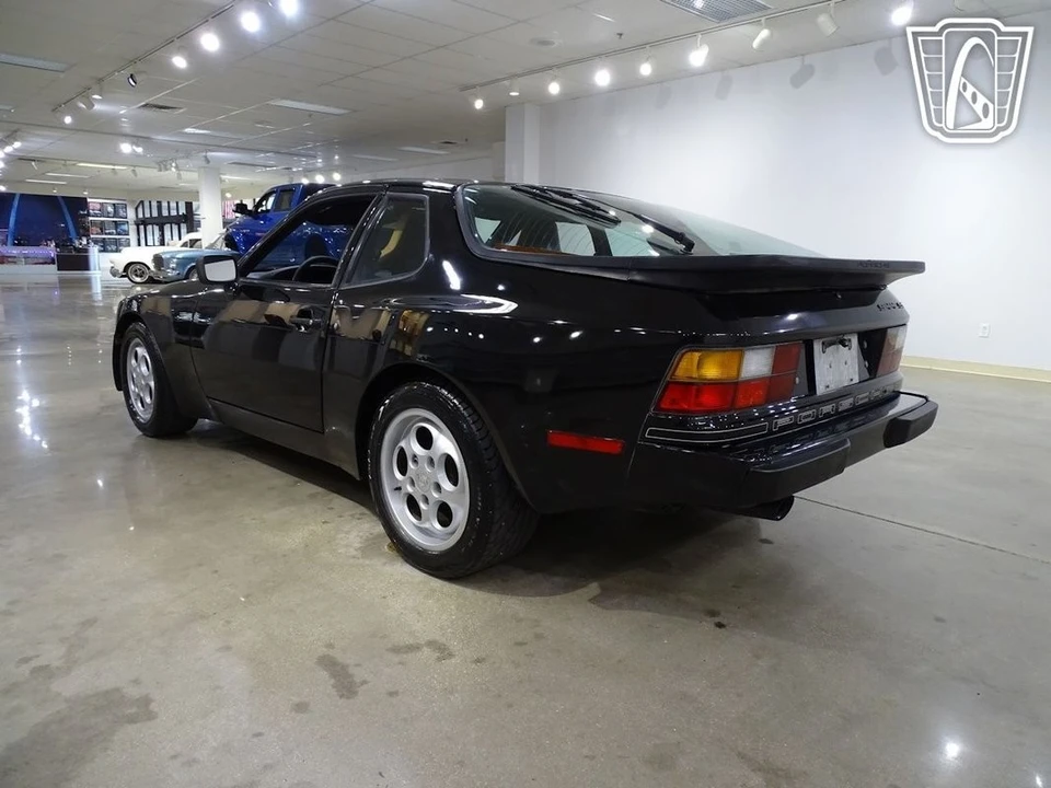 1987 Porsche 944 S - Image 11 of 12