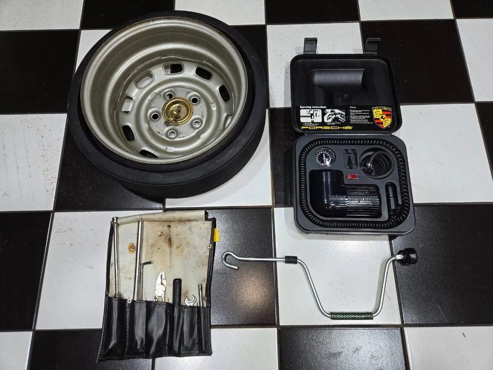 1987 Porsche 944 S - Image 9 of 21