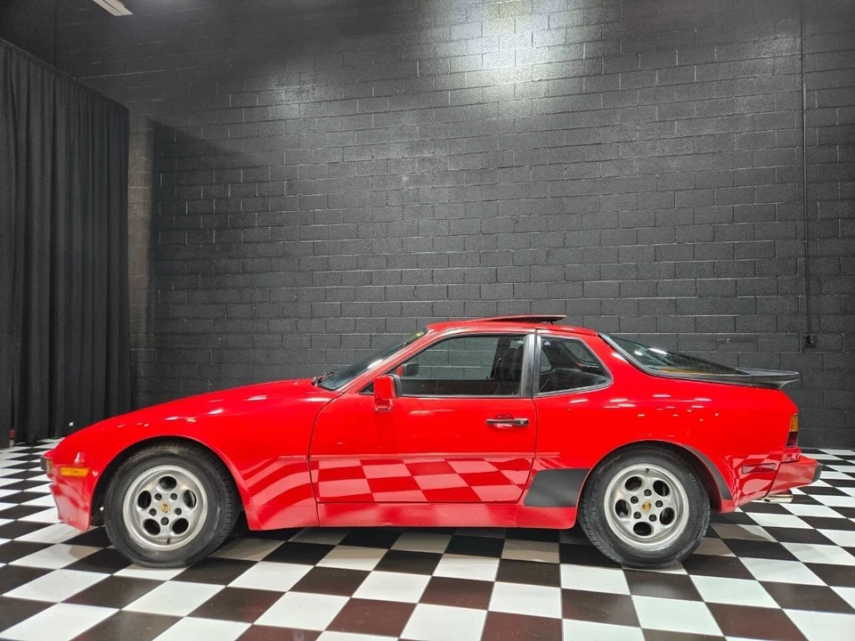 1987 Porsche 944 S - Image 2 of 21