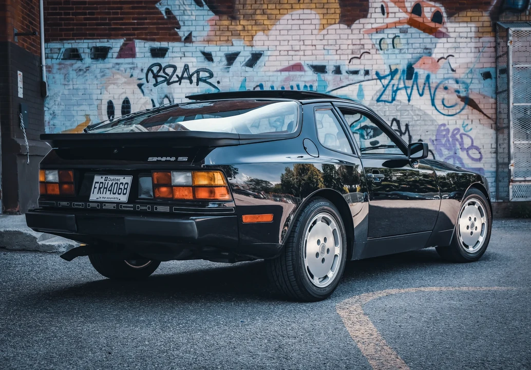 1987 Porsche 944 S - Image 3 of 6
