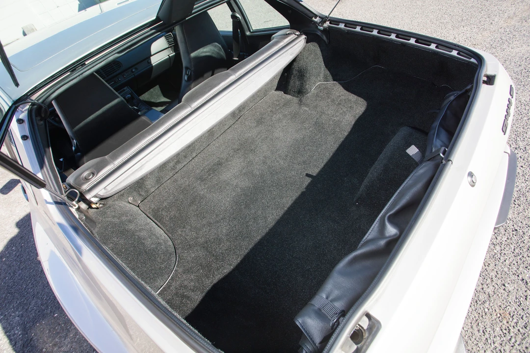 1987 Porsche 944 S - Image 10 of 31